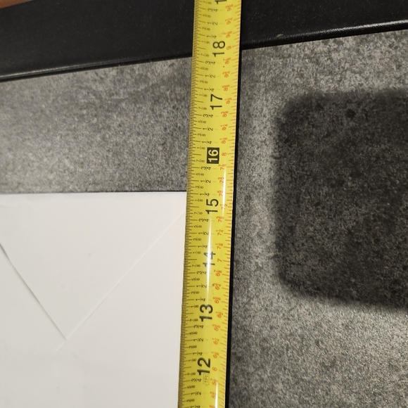 Ugg Gift Bag - Picture 5 of 5